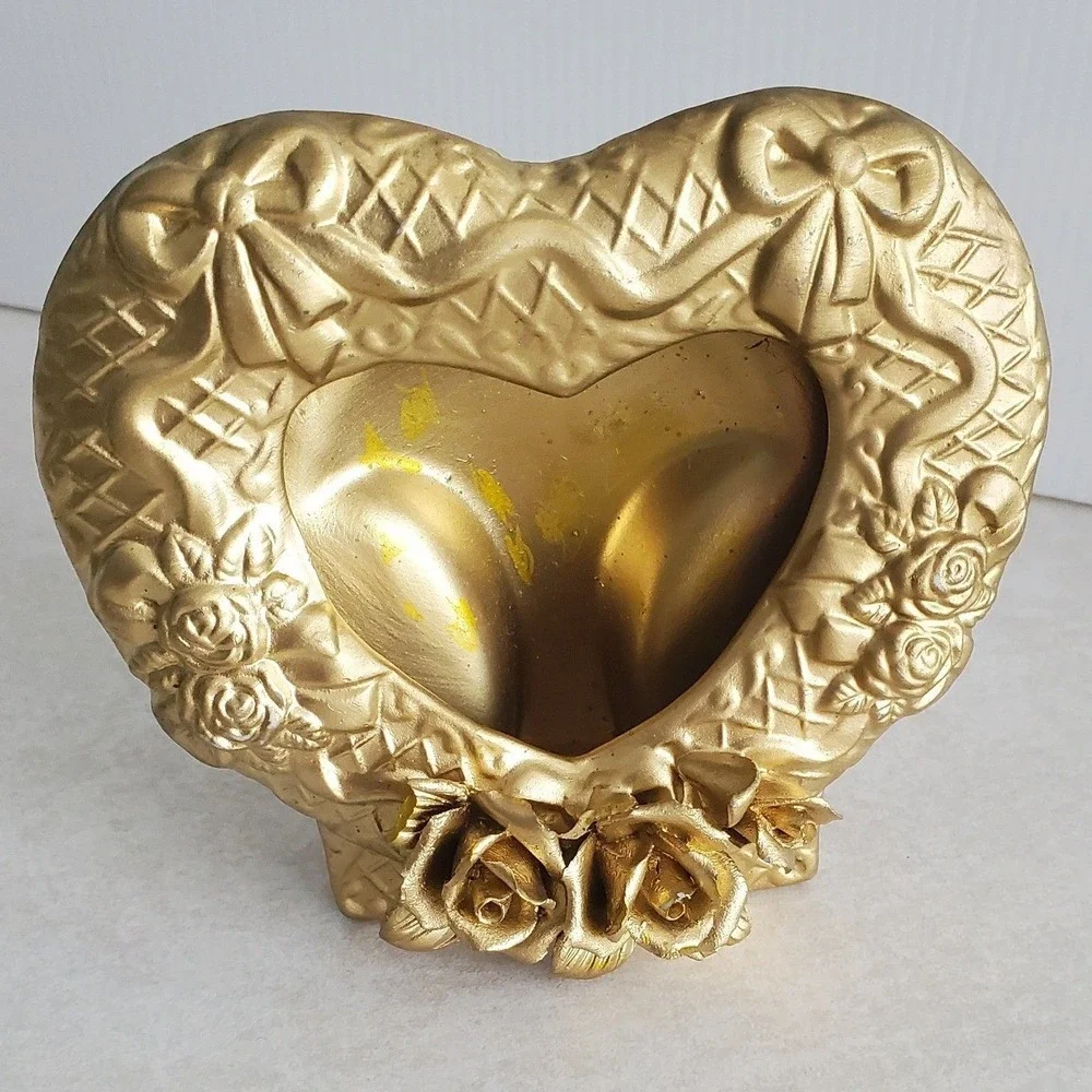 Romantic Heart Frame Gold Floral Rose Ceramic Vintage Decor Cottagecore Small